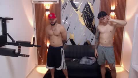 thomson_hot01 online show from June 20, 5:43 am