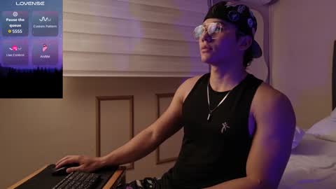 Thony online show from March 23, 7:29 pm