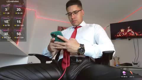 Snapshot of thonydupont chatting on February 24, 12:08 am thonydupont online show from February 24, 12:08 am
