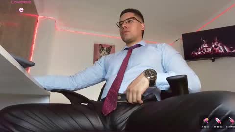 Snapshot of thonydupont chatting on March 24, 11:43 pm thonydupont online show from March 24, 11:43 pm