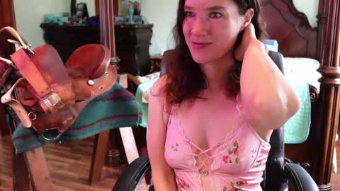 ThornburyRose online show from March 14, 6:24 pm