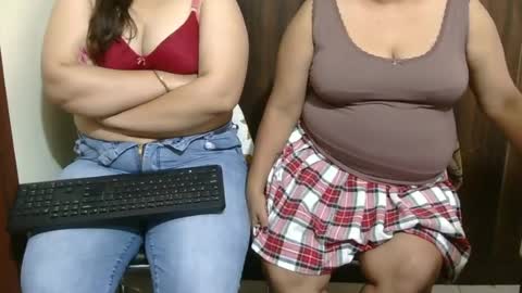 kabir 32 guy khushi 31 wife kavya 23 sexy frnd online show from July 11, 7:55 am