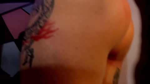 Thristan online show from December 23, 2:35 am