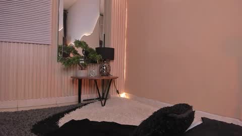 Thristan online show from February 1, 4:55 am