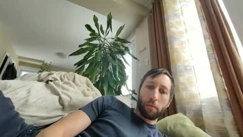 throwawayafteruse20202 online show from January 7, 6:54 pm