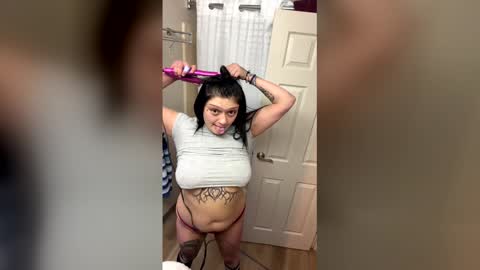 LatinaBarbie666 online show from February 12, 4:51 am