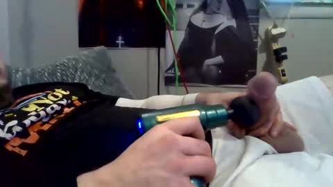 thunder8u42 online show from November 11, 11:16 pm