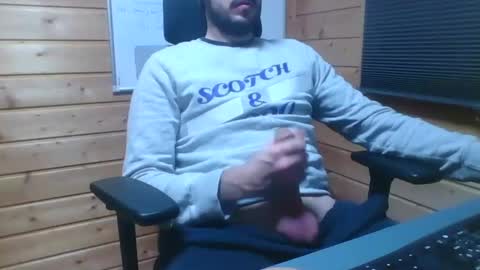 toobigcockforonegirl online show from January 6, 1:53 am