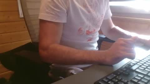 toobigcockforonegirl online show from October 7, 7:27 am