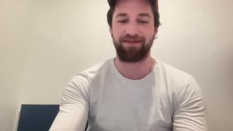 Snapshot of thyle chatting on September 19, 2:24 am Thyle online show from September 19, 2:24 am