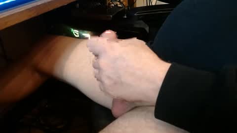 Snapshot of thyrox38 chatting on February 8, 8:56 pm thyrox38 online show from February 8, 8:56 pm