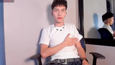 Tiam Muller online show from December 1, 3:55 am