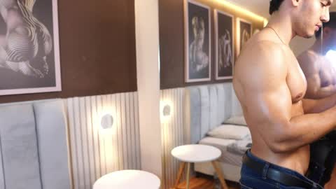 Tian Brooks online show from April 2, 7:17 am