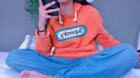 TIANA  online show from September 18, 7:49 pm