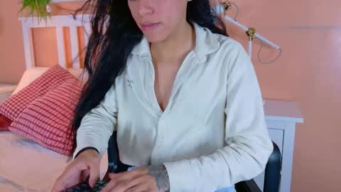 TIANA  online show from September 25, 7:39 pm