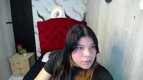 Snapshot of tiana_wolf chatting on June 6, 12:32 pm T I A N A online show from June 6, 12:32 pm
