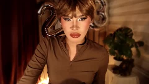 Sam online show from January 18, 4:22 pm