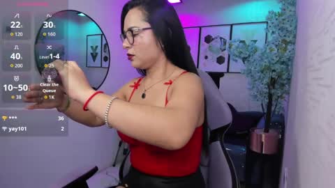 Tiara  online show from May 7, 10:48 pm