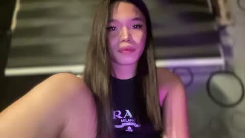 Ms. Tiara online show from December 1, 12:43 pm