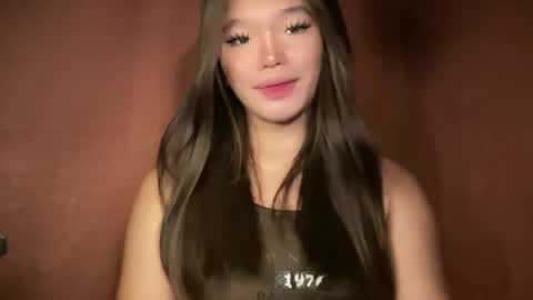 Ms. Tiara online show from February 2, 3:55 pm