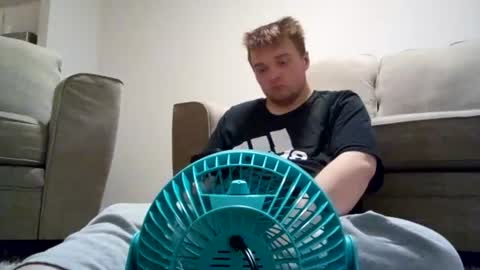 Snapshot of ticnomus chatting on July 3, 7:42 pm ticnomus online show from July 3, 7:42 pm