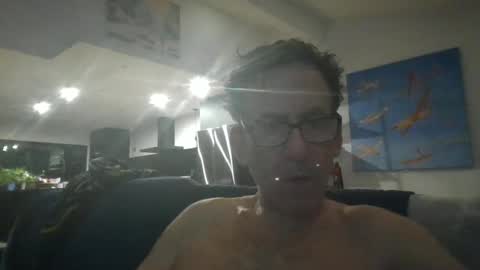 JustMe online show from January 17, 2:18 pm