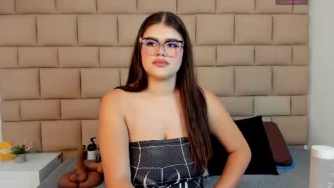 Snapshot of tifannyrosen chatting on July 19, 12:20 pm Tifanny online show from July 19, 12:20 pm