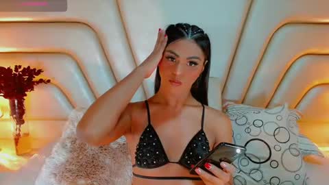 Snapshot of tifannysexy69 chatting on March 3, 2:36 am Tifannysexy69 online show from March 3, 2:36 am