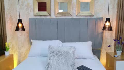 Snapshot of tifany_boobsgb chatting on February 6, 5:27 pm Dana Montoya online show from February 6, 5:27 pm