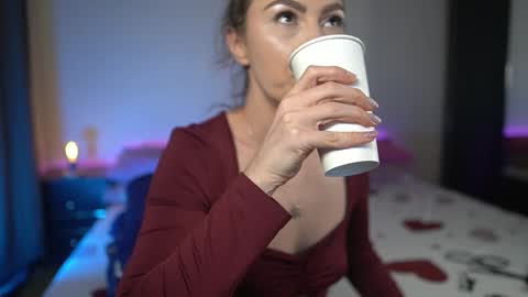 Tiffany online show from January 13, 9:20 pm