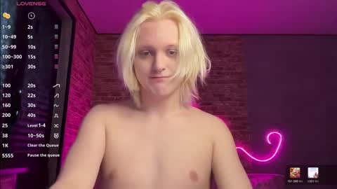 Amira online show from February 5, 12:21 pm