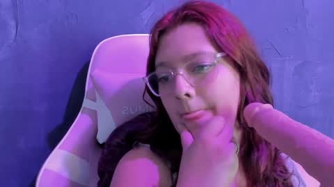 tiffany_bigboobs online show from January 10, 7:43 pm