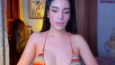Snapshot of tiffany_cams chatting on July 19, 9:46 am Tiffany online show from July 19, 9:46 am