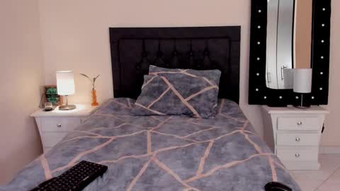 VAL online show from September 22, 12:18 pm