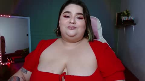 Snapshot of tiffany_laurens chatting on December 21, 3:14 am dont forget ask for custom vids online show from December 21, 3:14 am