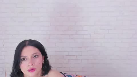 tiffany_mendez online show from December 27, 12:01 pm