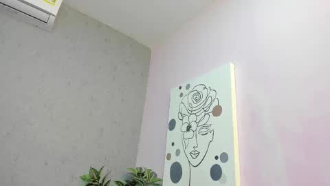 tiffany_mendez online show from March 28, 12:05 pm