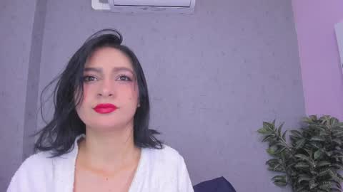 tiffany_mendez online show from March 30, 12:06 pm