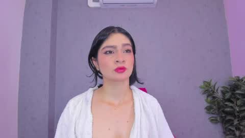 tiffany_mendez online show from April 20, 12:08 pm
