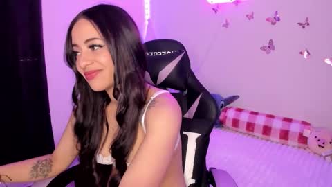 Snapshot of tiffany_sofia_ chatting on February 10, 9:41 pm tiffany sofia online show from February 10, 9:41 pm