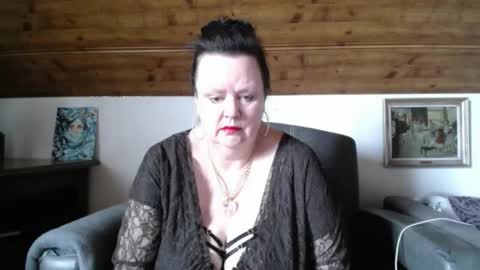 TiffanyMature online show from May 5, 9:17 am