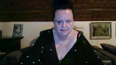 TiffanyMature online show from May 14, 6:26 pm