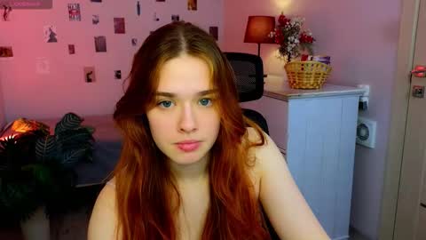 Snapshot of tiffanyvex chatting on March 23, 3:16 pm Tiffany online show from March 23, 3:16 pm