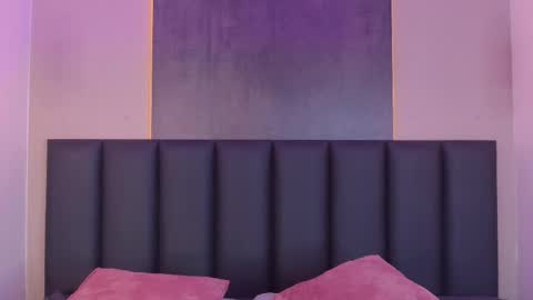 Snapshot of tiffvalentinee_ chatting on February 27, 8:31 pm Tiffany online show from February 27, 8:31 pm