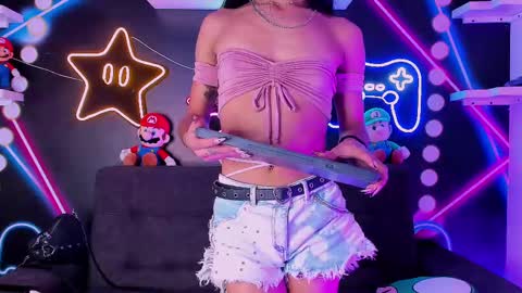 Snapshot of tiffvalentinee_ chatting on February 28, 8:28 pm Tiffany online show from February 28, 8:28 pm