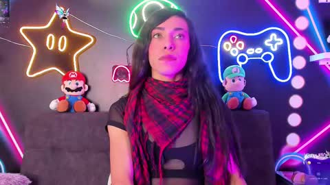 Snapshot of tiffvalentinee_ chatting on March 10, 8:01 pm Tiffany online show from March 10, 8:01 pm