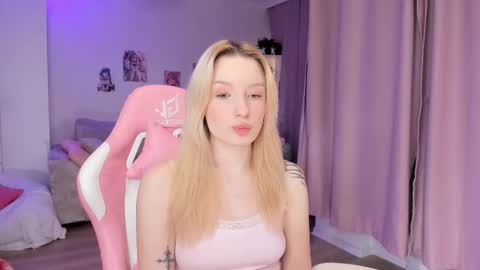 Tiffany online show from December 15, 3:00 am