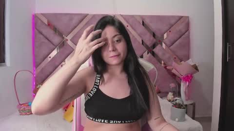 Snapshot of tigerbaby_ chatting on April 5, 5:54 pm Ana online show from April 5, 5:54 pm