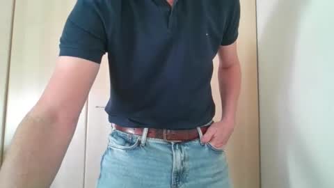 tigerjow941808 online show from November 17, 12:00 pm