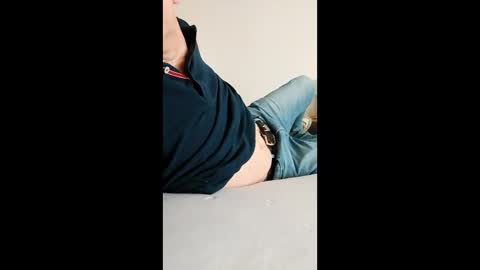 tigerjow941808 online show from March 15, 12:33 pm